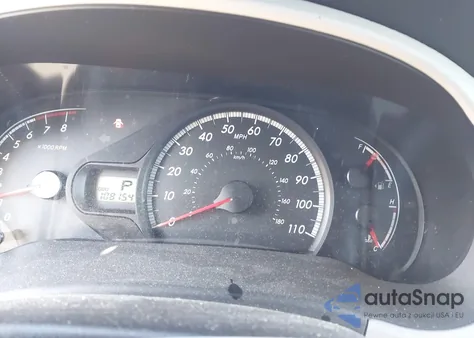 2014 Toyota Sienna Le V6 8 Passenger z USA, uszkodzony, nr VIN 5TDKK3DC8ES511145